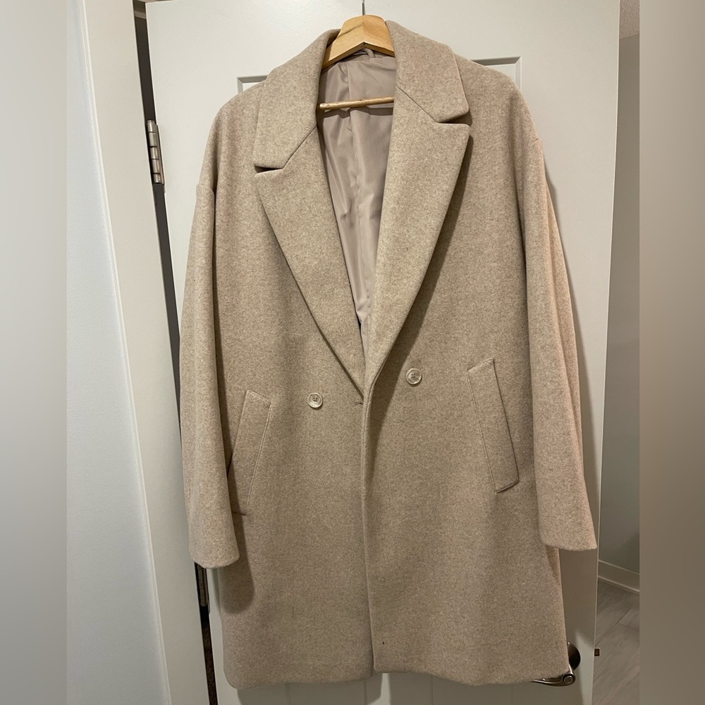 Zara Men’s Beige Winter Coat Size Small-Medium
